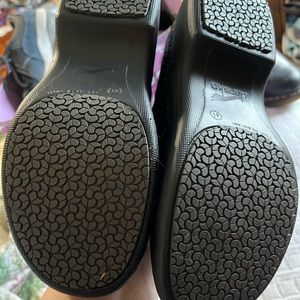 Dansko shoes size 41 EU excellent condition
